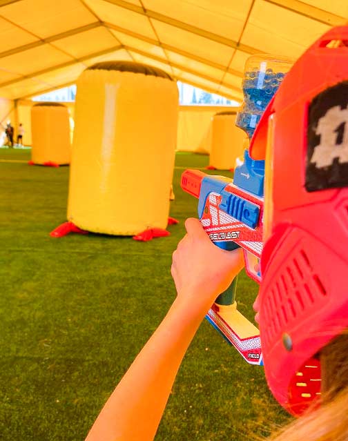 Partida de Gel Ball en Mallorca Paintball, acción con bolas de gel seguras